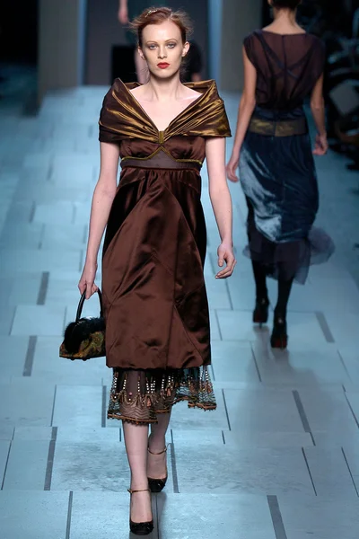 Look 52
